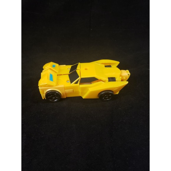 Transformers Cyberverse Spark Armor Elite Buzzworthy Bumblebee & Trash Crash - Picture 3 of 5